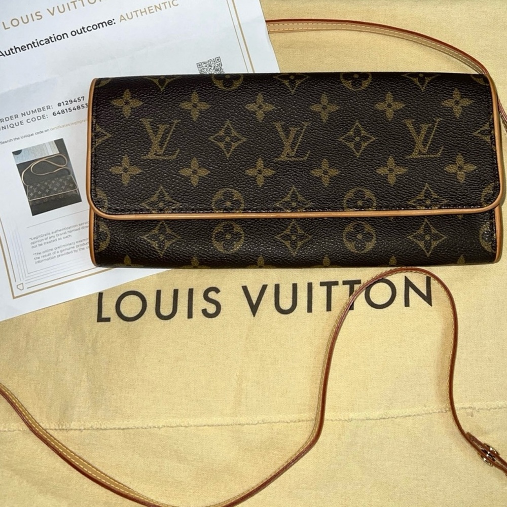 Authentic Vintage Louis Vuitton Pochette Twim GM Monogram Pristine Condition